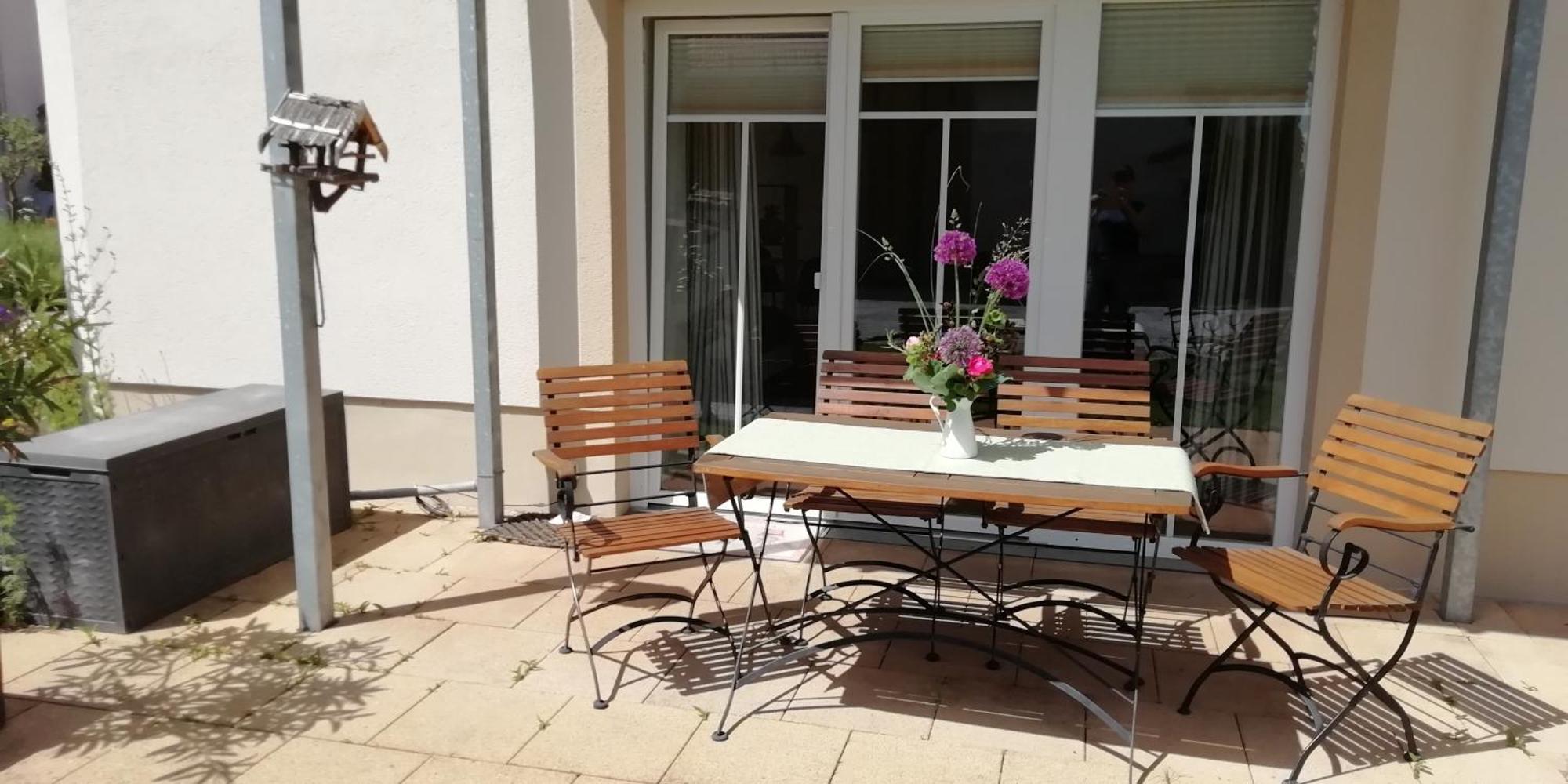 Ferienhof Graefe - 3-Seiten Hof Mit Grossem Garten, Pool & Sauna Meißen Exterior foto
